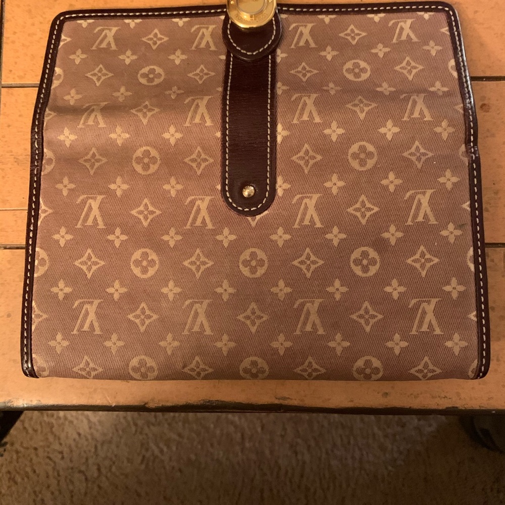Louis Vuitton Long Lin Min Monogram Wallet NO ZIP